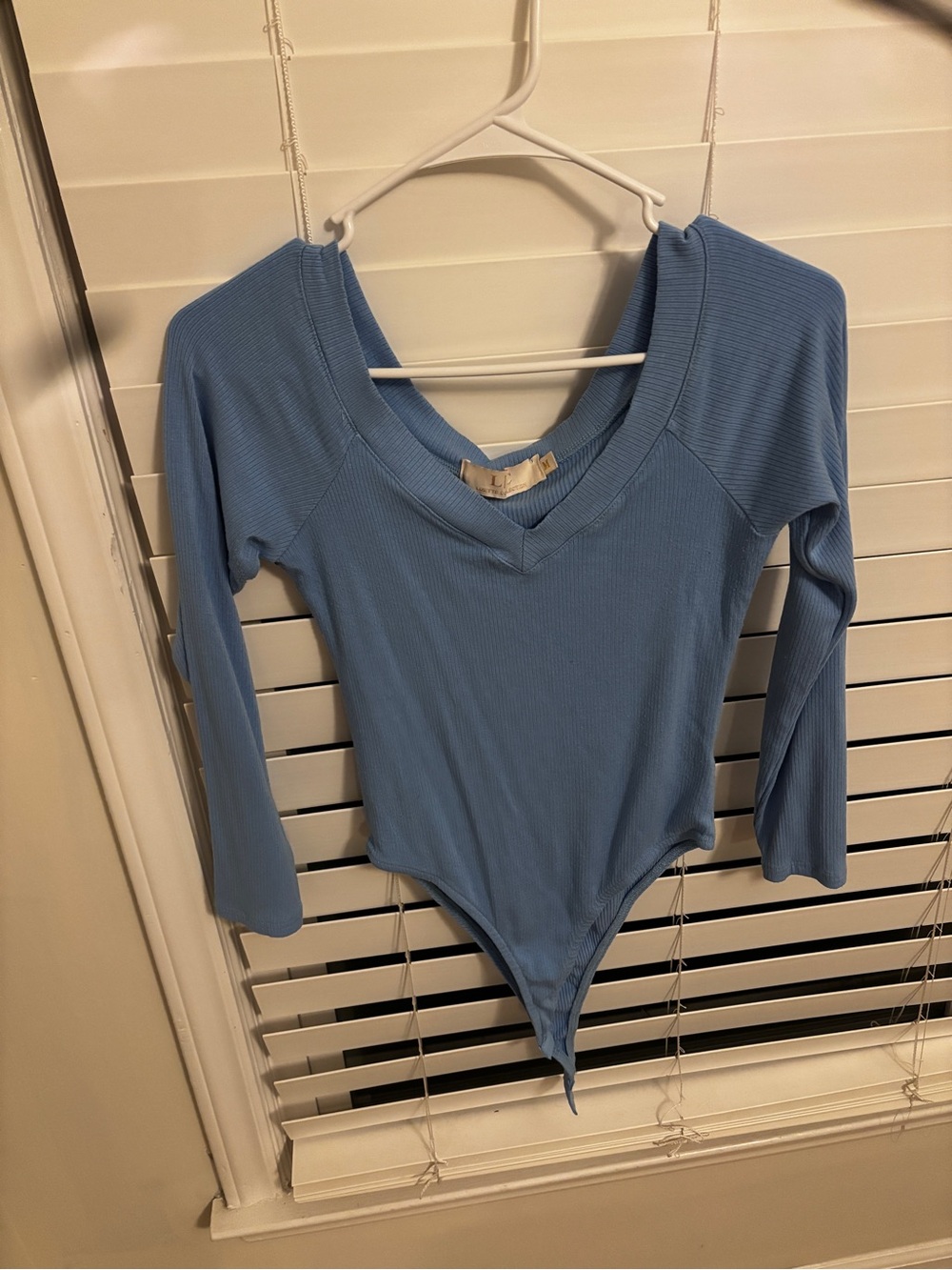 Ribbed V-Neck Long Sleeve Bodysuit - Blue